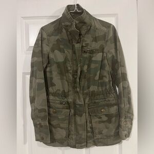 Women’s Gap Jacket